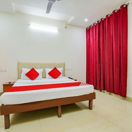 Hotel O Platinum Inn Nayagaon Extérieur photo